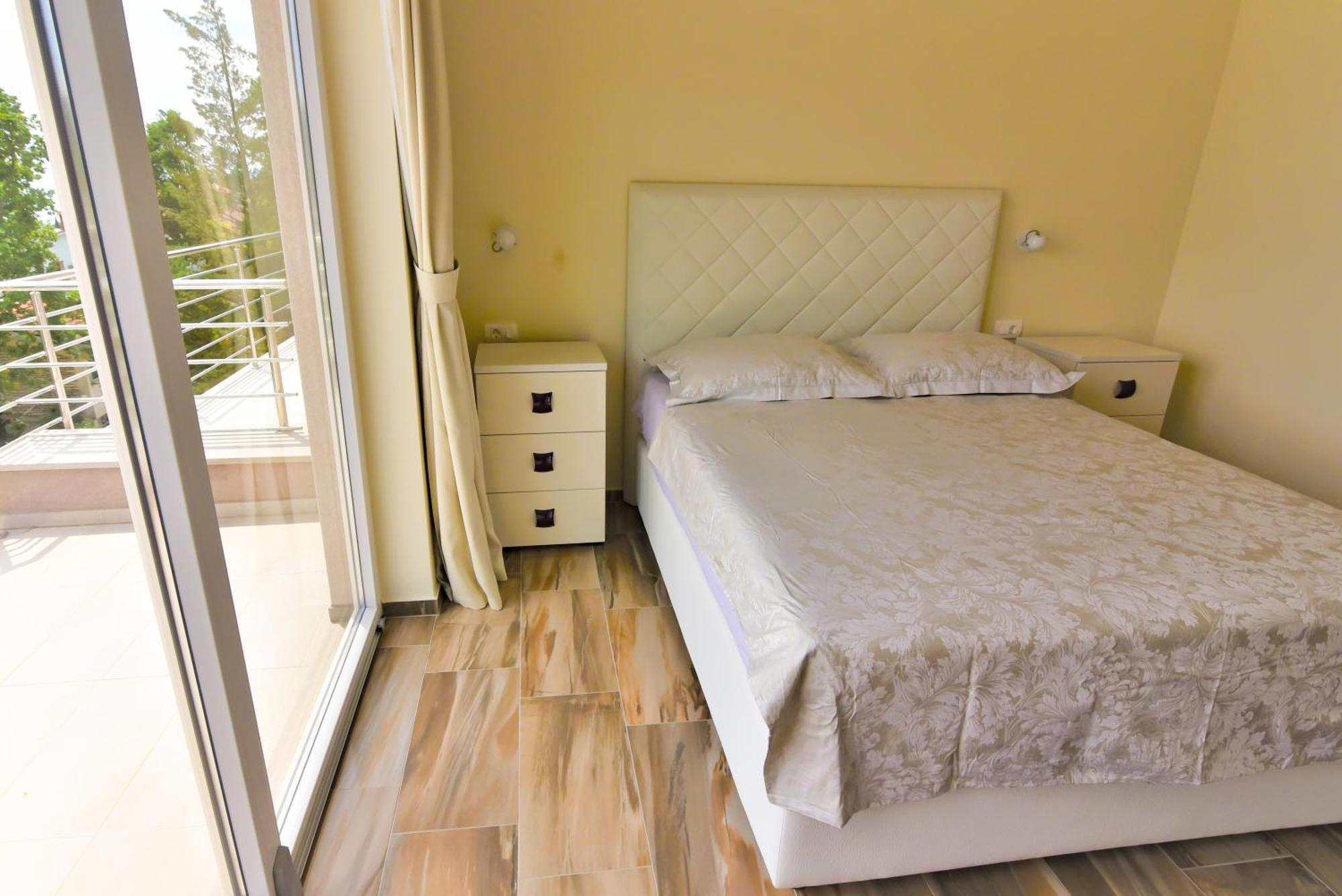 Guest House Manuela Opatija Exterior foto